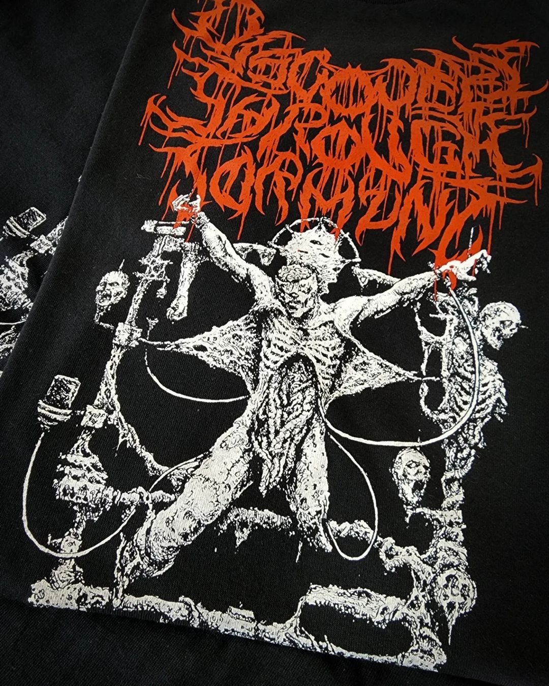 Discovery Through Torment BORN DEAD t-shirt